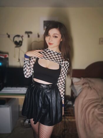 Full leaked Pixiecat page private onlyfans photo