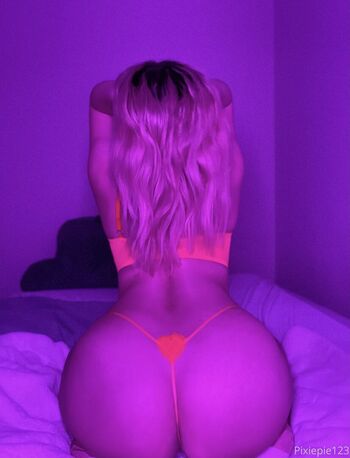 Full leaked Pixiepie page private onlyfans photo
