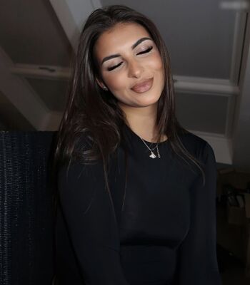 Full leaked Pkshelenaofficial private onlyfans photo