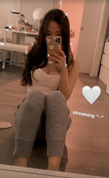 Full leaked Ploo private onlyfans photo
