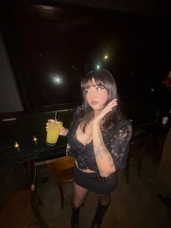 Full leaked Plsmeowtome private onlyfans photo