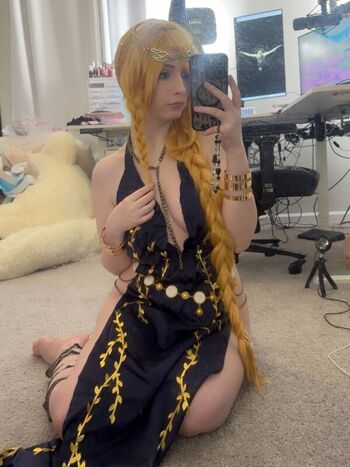 Full leaked Plumchuu private onlyfans photo