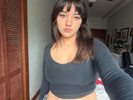 Full leaked Plummoment private onlyfans photo
