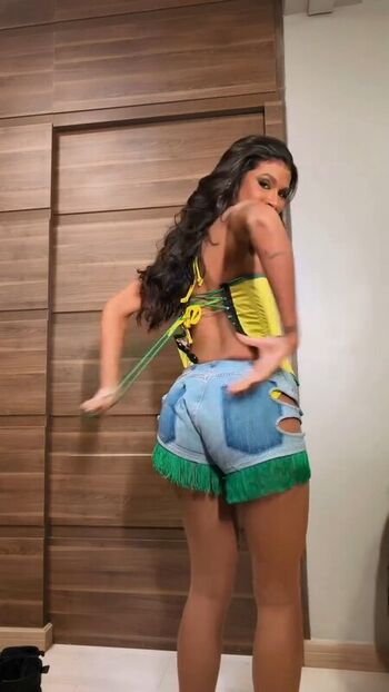 Full leaked Pocah private onlyfans photo