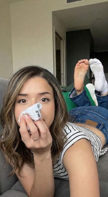 Full leaked Pokimane  page private onlyfans photo