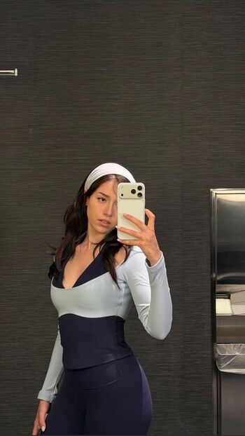 Full leaked Pokimane  page private onlyfans photo