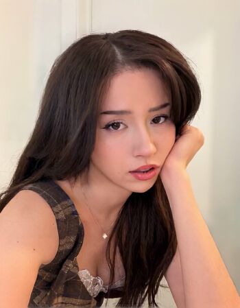 Full leaked Pokimane  page private onlyfans photo