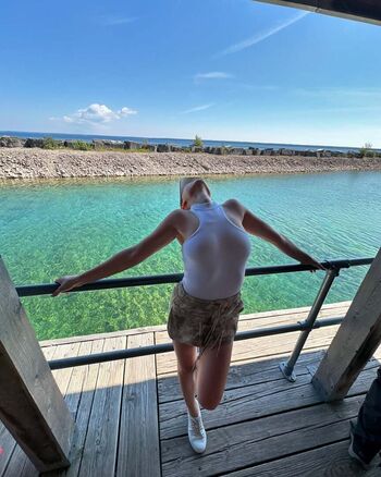 Full leaked Polina alexandrovaaa page private onlyfans photo
