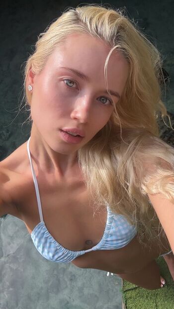 Full leaked Polina malinovskaya  page private onlyfans photo