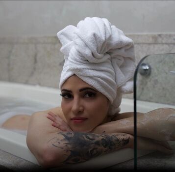 Full leaked Polyana viana private onlyfans photo