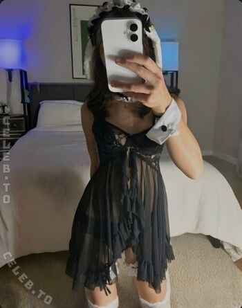 Full leaked Pomi pomi private onlyfans photo