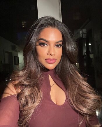 Full leaked Pooja mart private onlyfans photo