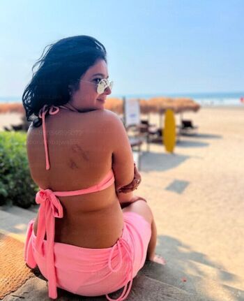 Full leaked Poonam bajwa private onlyfans photo