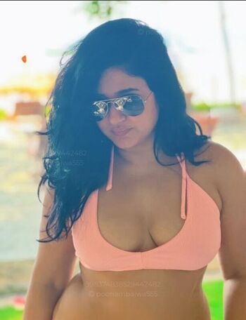 Full leaked Poonam bajwa private onlyfans photo
