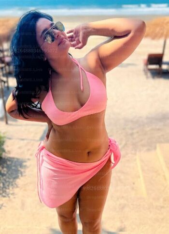 Full leaked Poonam bajwa private onlyfans photo