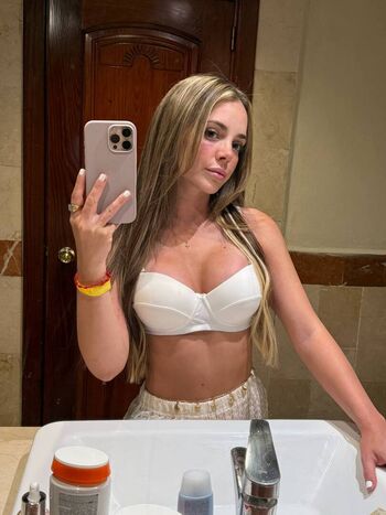 Full leaked Poppy lawson private onlyfans photo