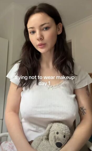 Full leaked Poppyjoy private onlyfans photo