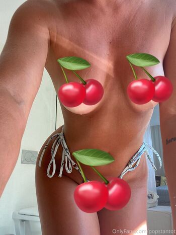 Full leaked Popstantot private onlyfans photo