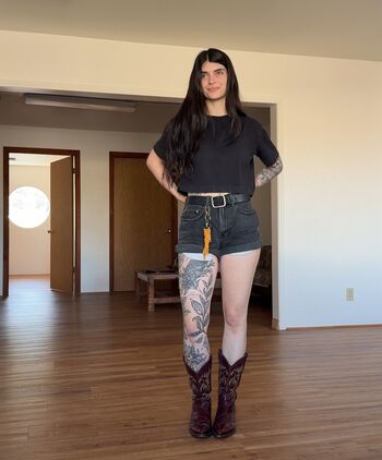 Full leaked Posieland private onlyfans photo