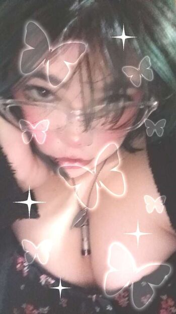 Full leaked Posionivylvl private onlyfans photo