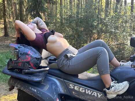 Full leaked Poslusna holka private onlyfans photo