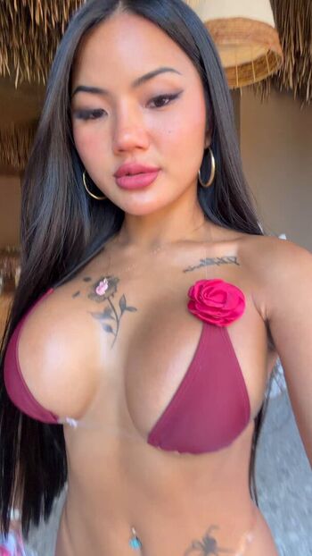 Full leaked Praewbrownie private onlyfans photo