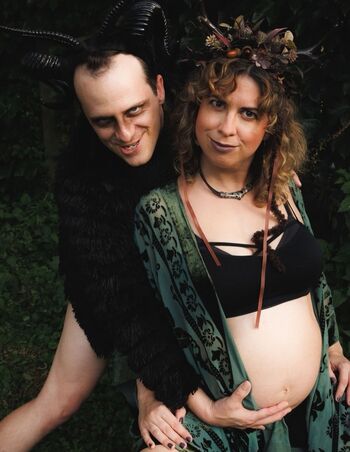 Pregnant Celebs