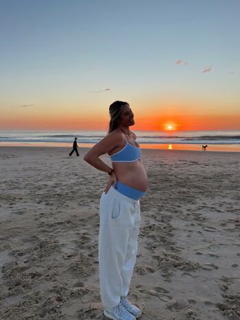 Pregnant Celebs