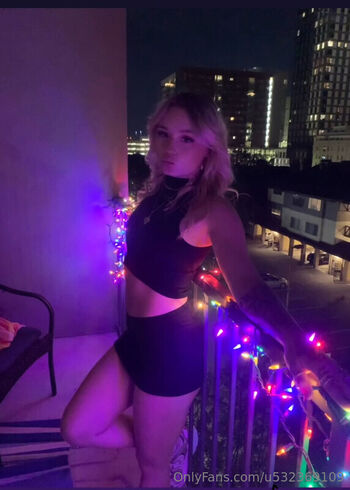 Full leaked Presleytaylor private onlyfans photo
