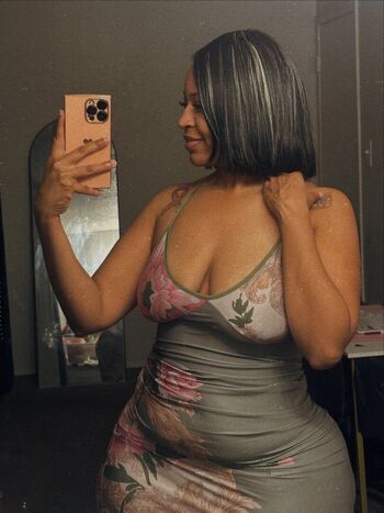 Full leaked Prettyfacejazz private onlyfans photo