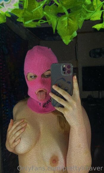 Full leaked Prettylilraver private onlyfans photo