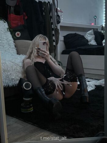 Full leaked Prettylyriqq private onlyfans photo