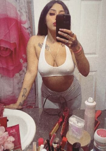 Full leaked Prettymammiiiii private onlyfans photo