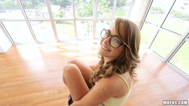 Full leaked Pretzel pose private onlyfans photo