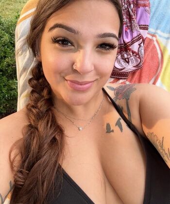 Full leaked Pricelesslove private onlyfans photo