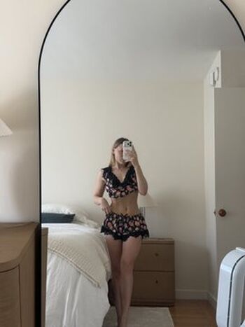 Full leaked Princess emma private onlyfans photo