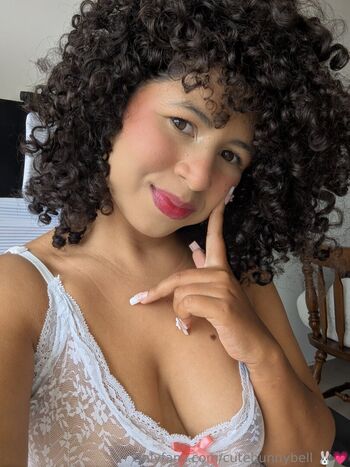 Full leaked Princessbunnybell private onlyfans photo