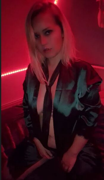 Full leaked Princesse coquine page private onlyfans photo