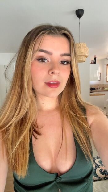 Full leaked Priscilla dmnt private onlyfans photo