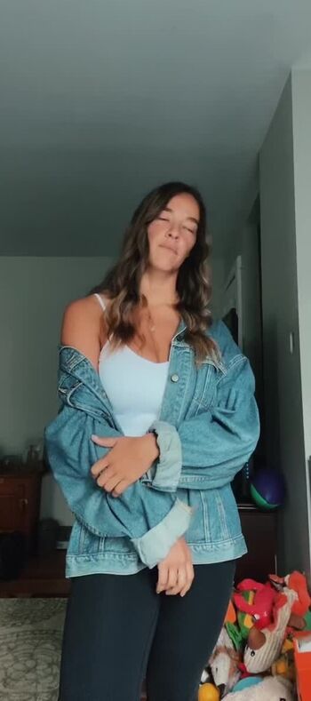 Full leaked Probablycaralaci page private onlyfans photo