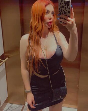 Full leaked Prtty na private onlyfans photo