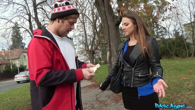 Full leaked Public agent private onlyfans photo