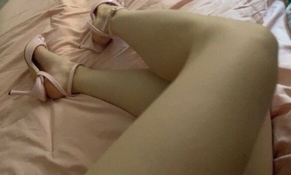 Full leaked Puffes page private onlyfans photo