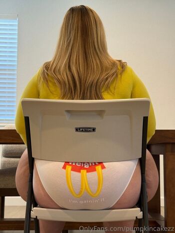 Full leaked Pumpkincakezz private onlyfans photo