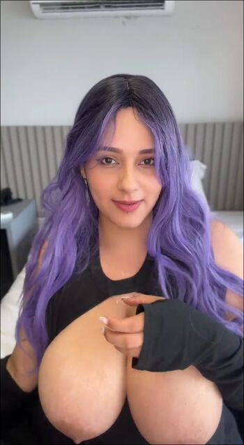 Full leaked Punheta guiada private onlyfans photo