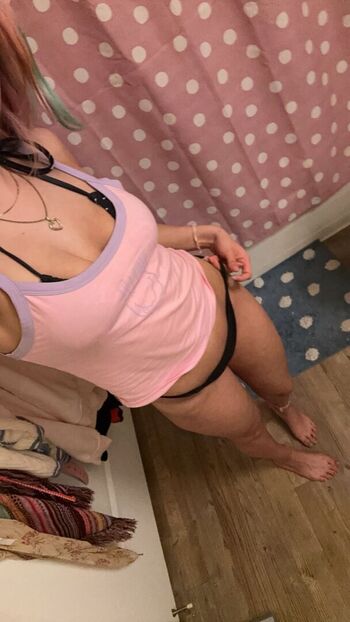 Full leaked Puresoftie private onlyfans photo