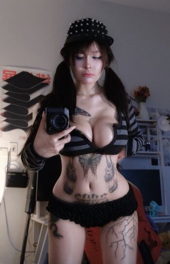 Full leaked Q namii page private onlyfans photo