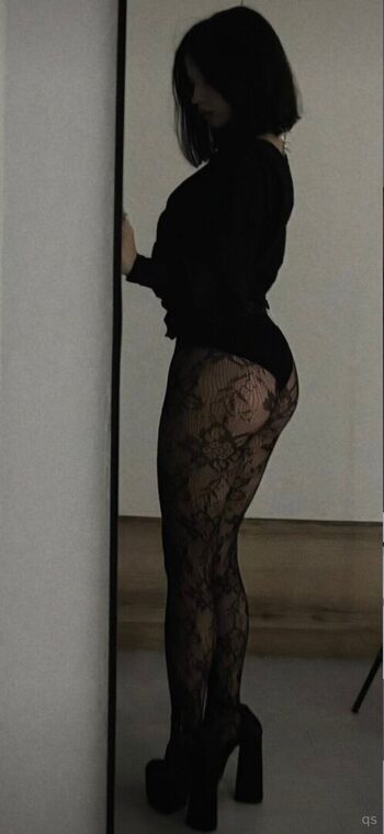 Full leaked Qdisse private onlyfans photo