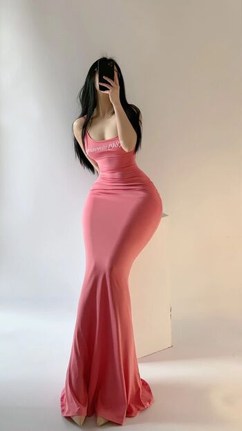 Full leaked Qiaoniutt  page private onlyfans photo