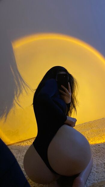 Full leaked Qiaoniutt  page private onlyfans photo